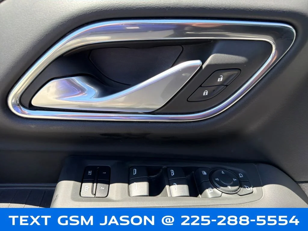 Used 2022 Summit White Chevrolet Z71 image 56
