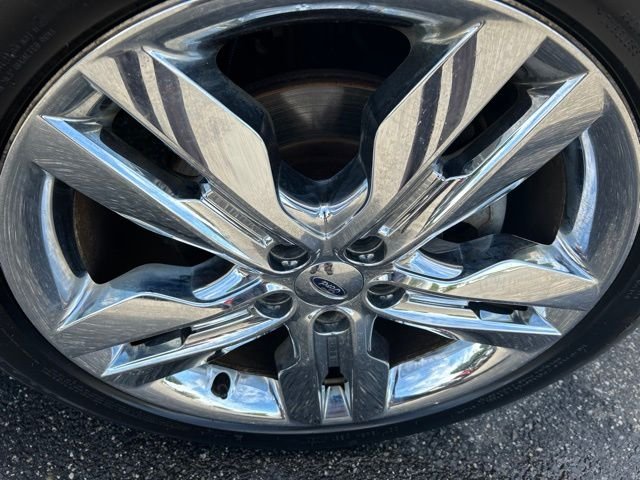 Used 2013 Gray Ford Limited image 9