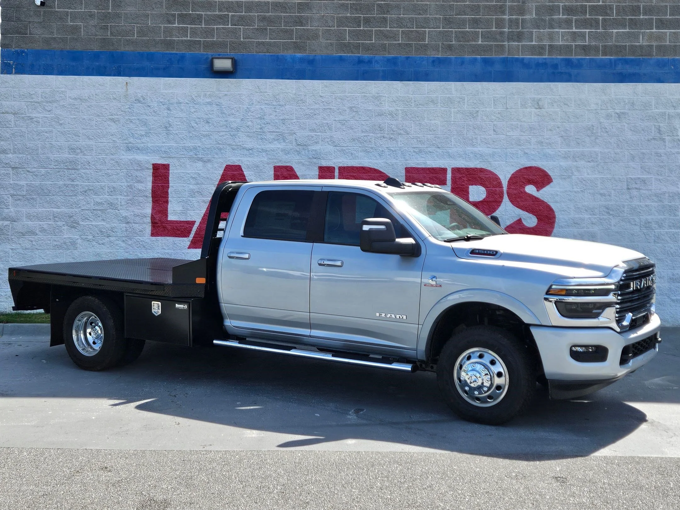 2026 RAM 3500 Big Horn 4X4 Crew Cab's photo