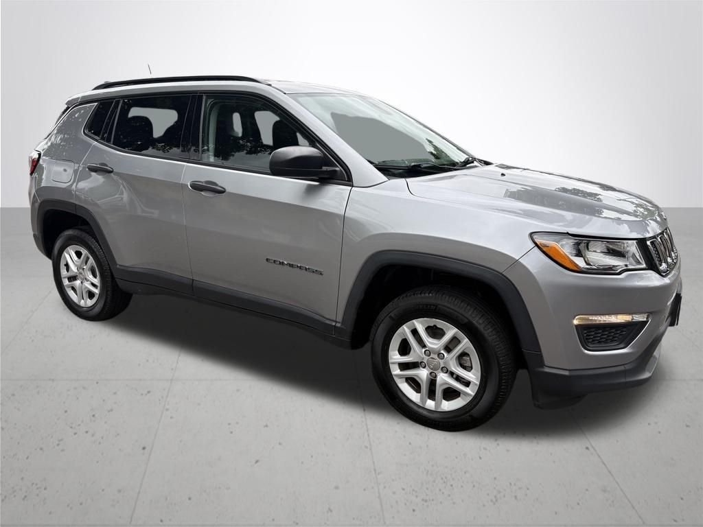 Used 2017 Billet Silver Metallic Jeep Sport image 3