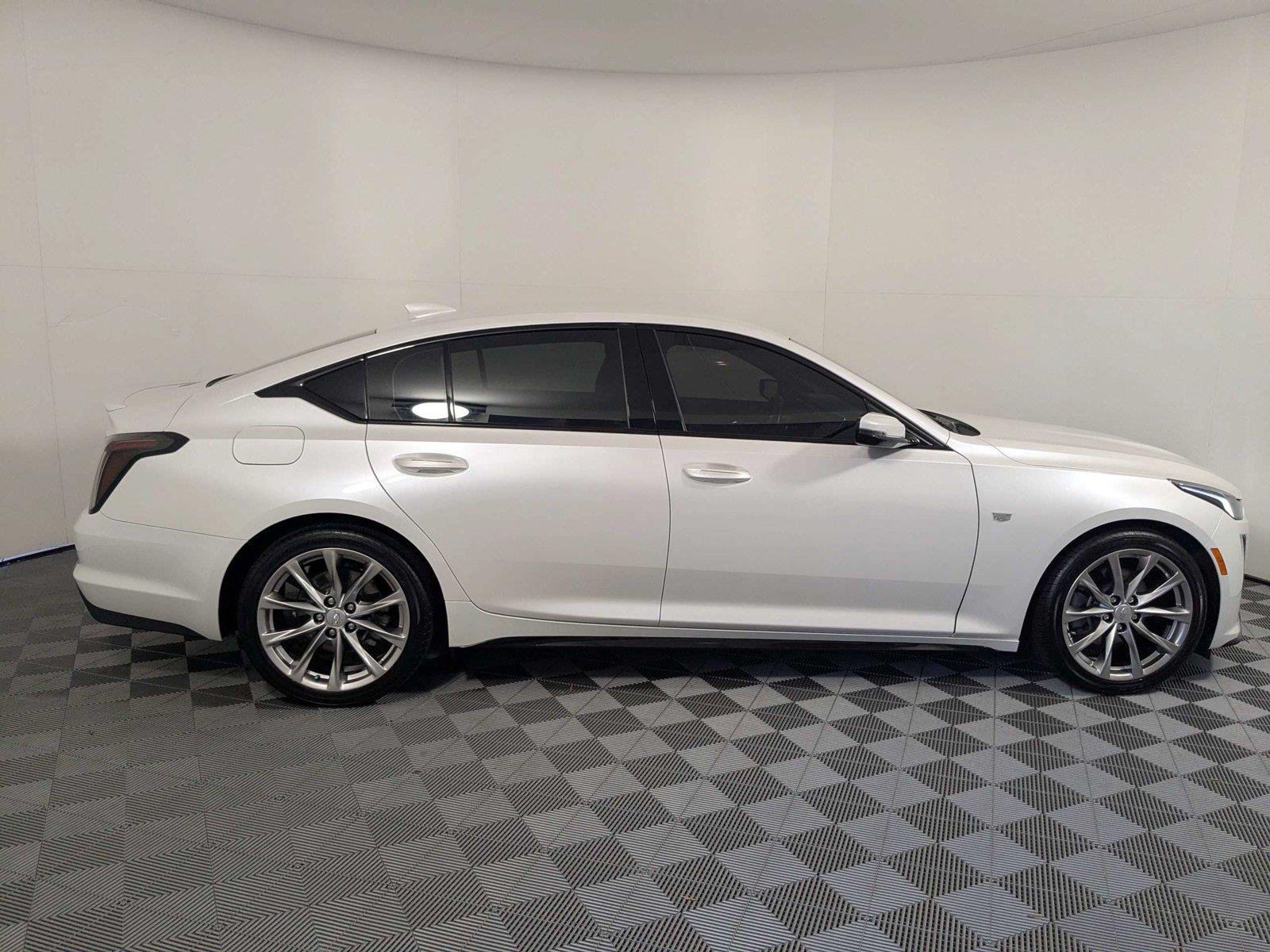 Used 2022 Summit White Cadillac Sport image 4