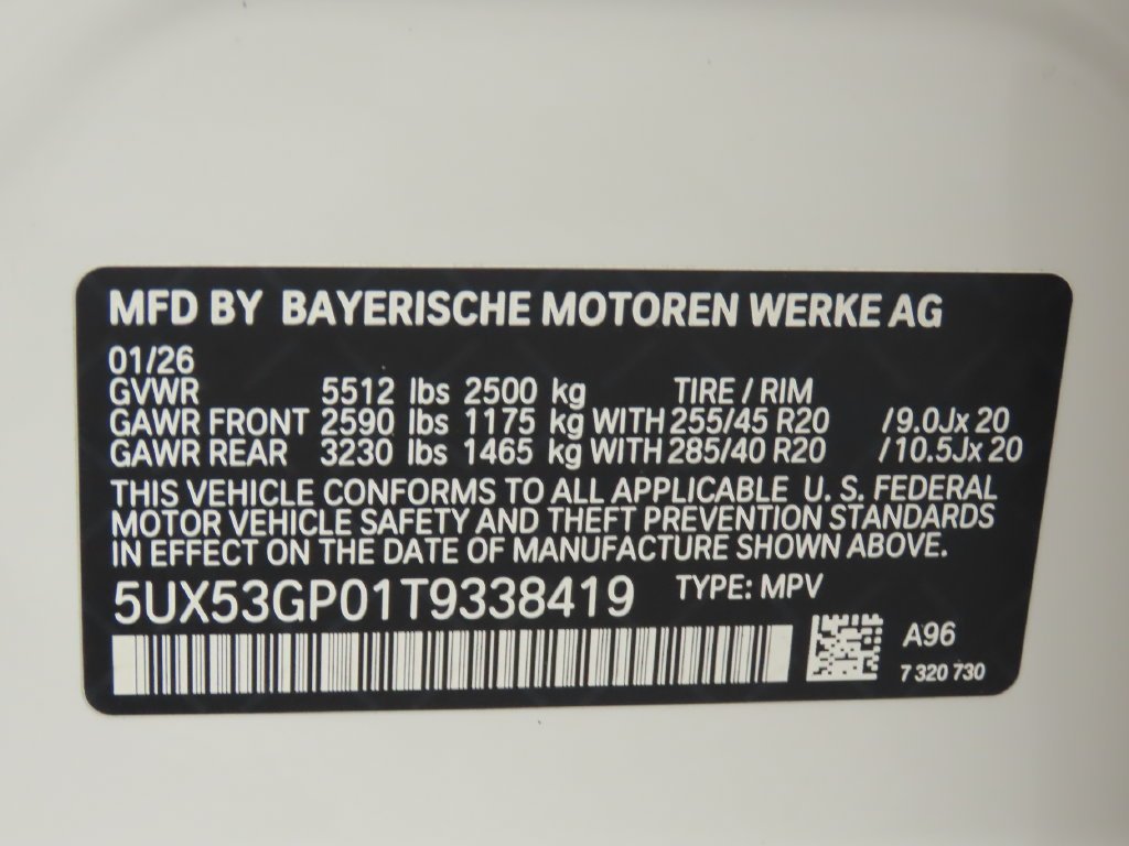 Certified Used 2026 White Metallic BMW 30 xDrive image 33