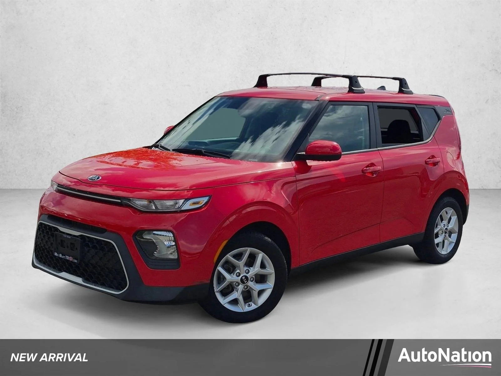 Used 2021 Inferno Red Kia S image 1