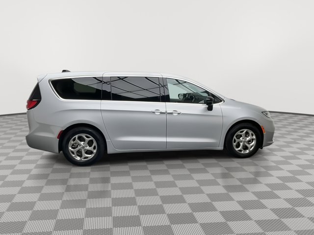 2024 Chrysler Pacifica Limited - Photo 44