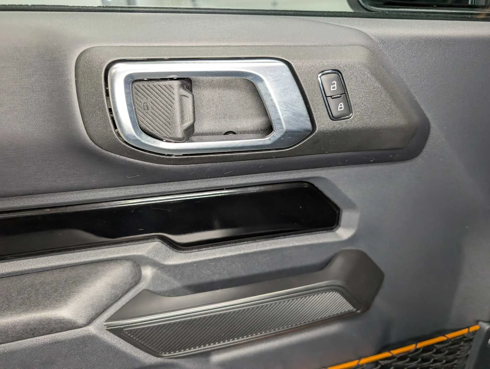 Used 2024 Shadow Black Ford Badlands image 39