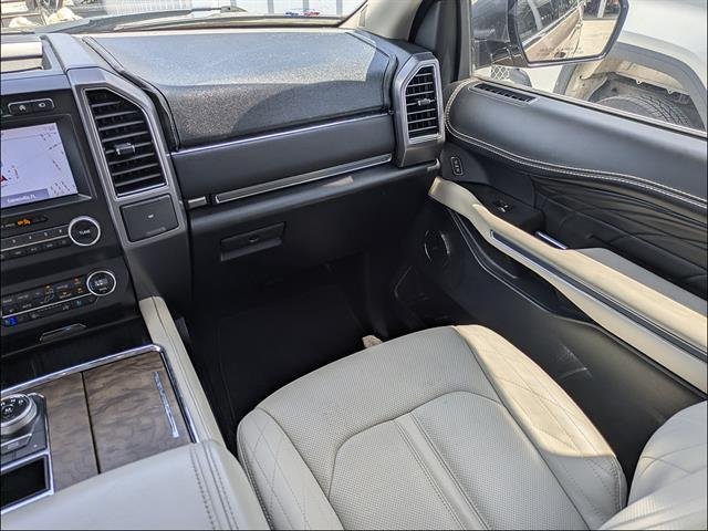 2020 Ford Expedition Platinum - Photo 17
