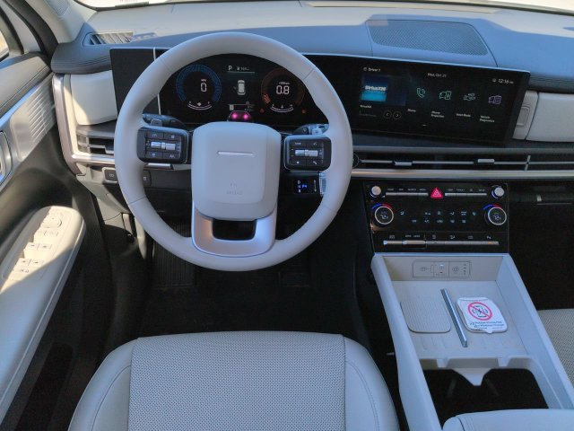 Certified Used 2025 White Hyundai SEL image 16
