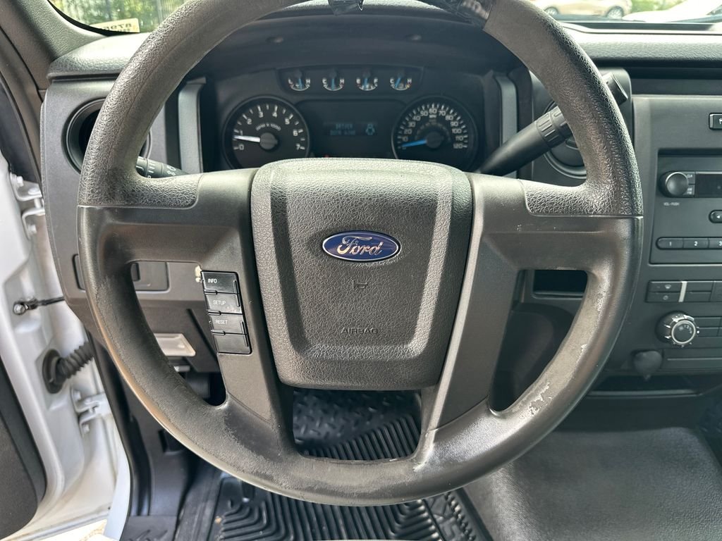 Used 2013 White Ford XL image 19