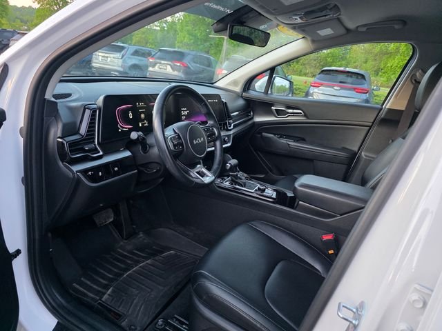 Used 2024 White Kia EX image 15