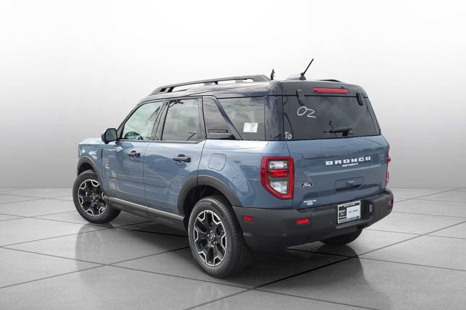 New 2026 Azure Gray Metallic Tri-Coat Ford Outer Banks® image 13