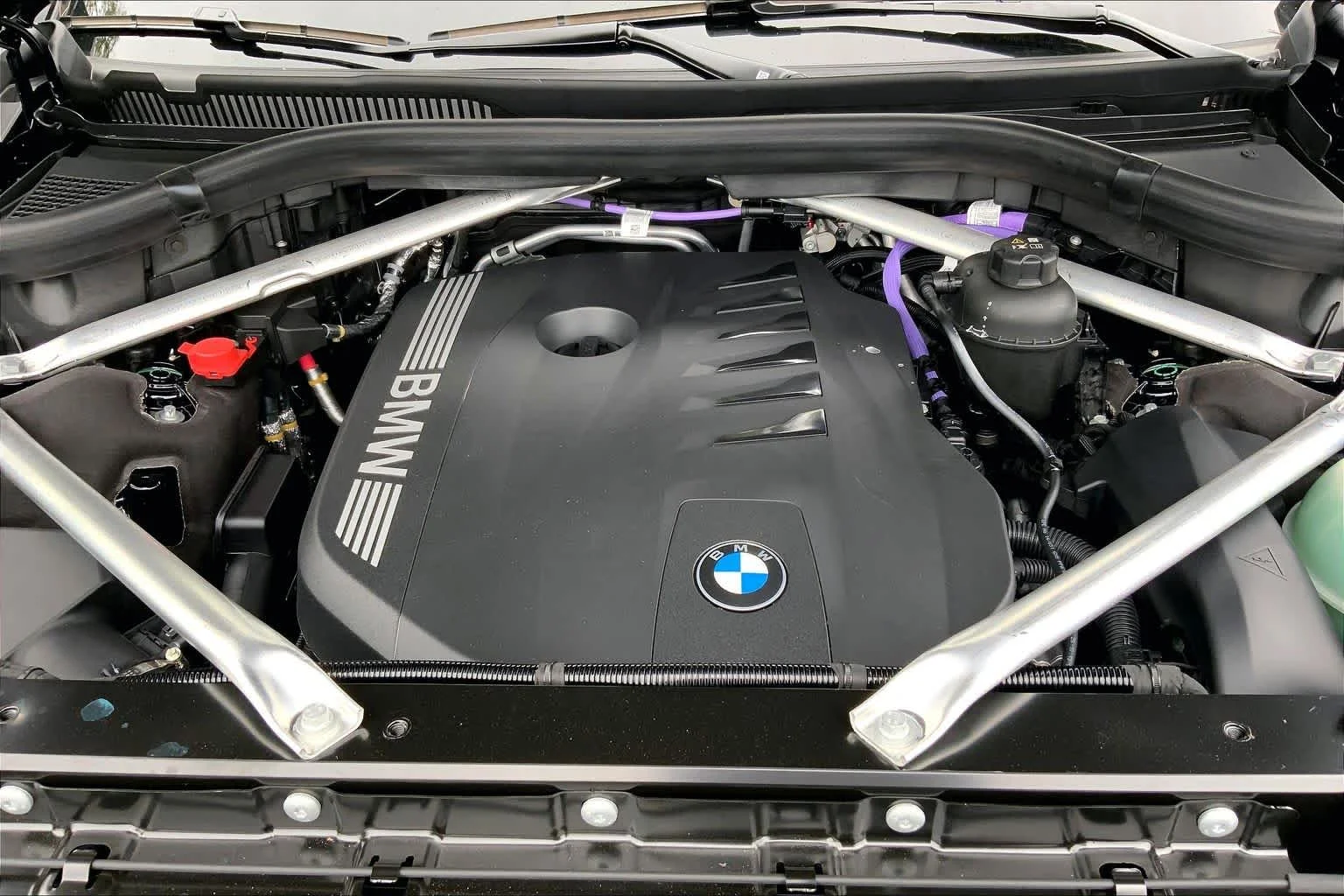New 2027 Carbon Black Metallic BMW xDrive40i image 16