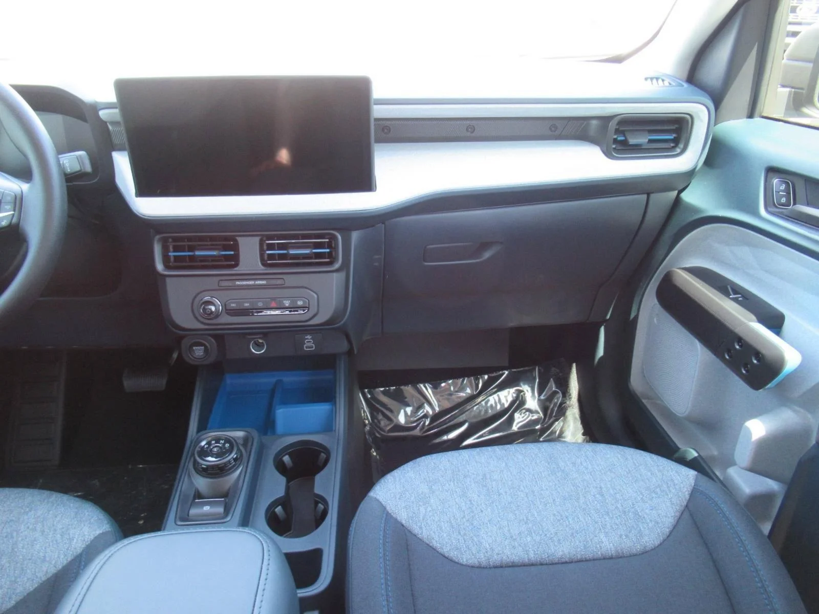 New 2026 Shadow Black Ford XLT image 15