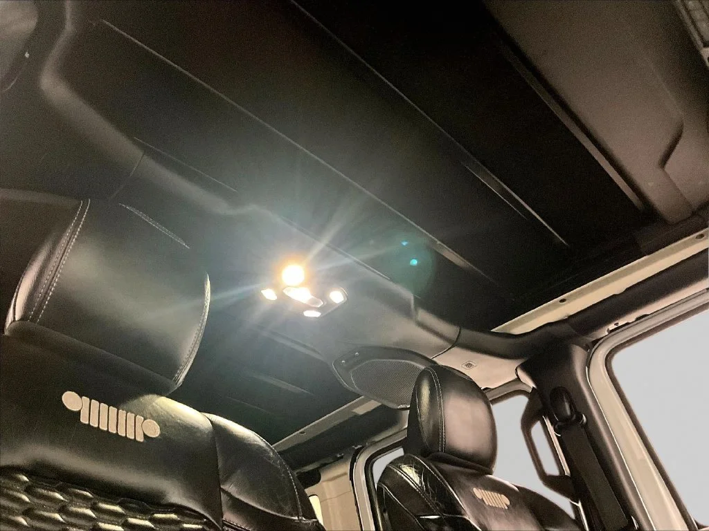 Used 2021 White Jeep Unlimited Sport S image 27