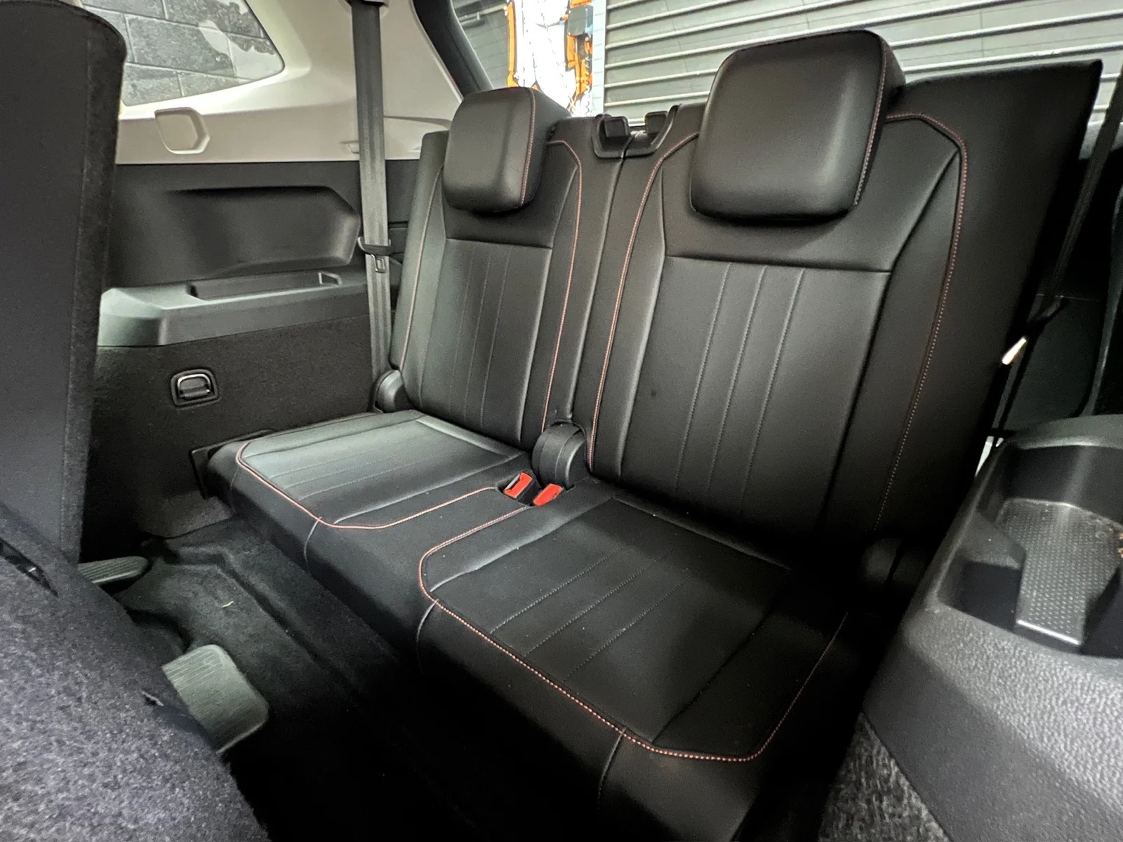 Used 2024 Deep Black Pearl (2t2t) Volkswagen Wolfsburg Edition image 25