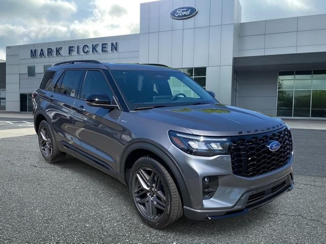2026 Ford Explorer ST-LINE 4WD's photo