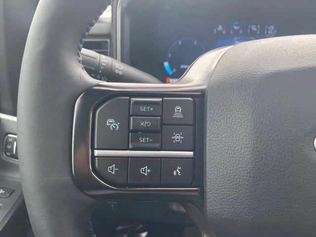 New 2026 Glacier Gray Metallic Tri-Coat Ford F-350® Platinum® image 23