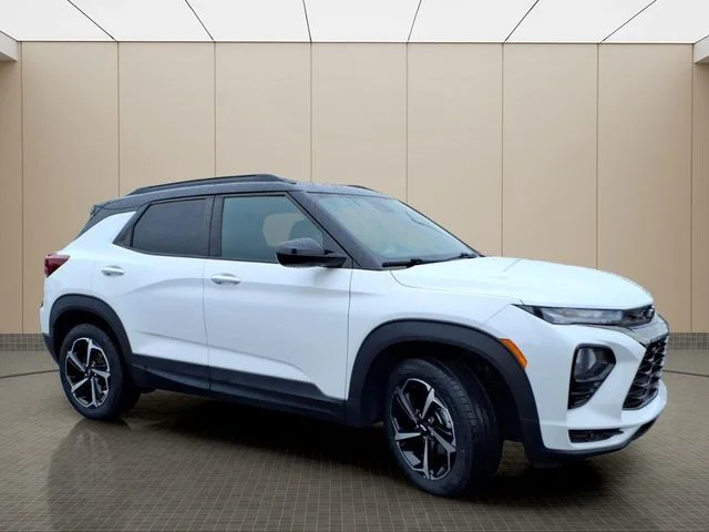 Used 2021 White Chevrolet RS image 4