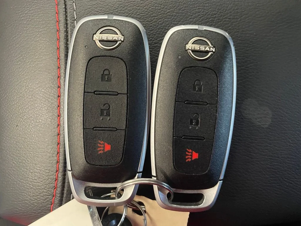 Certified Used 2025 Gray Nissan SR image 18
