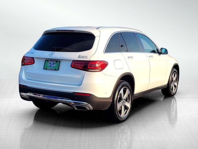 Used 2022 White Mercedes-Benz GLC 300 image 6