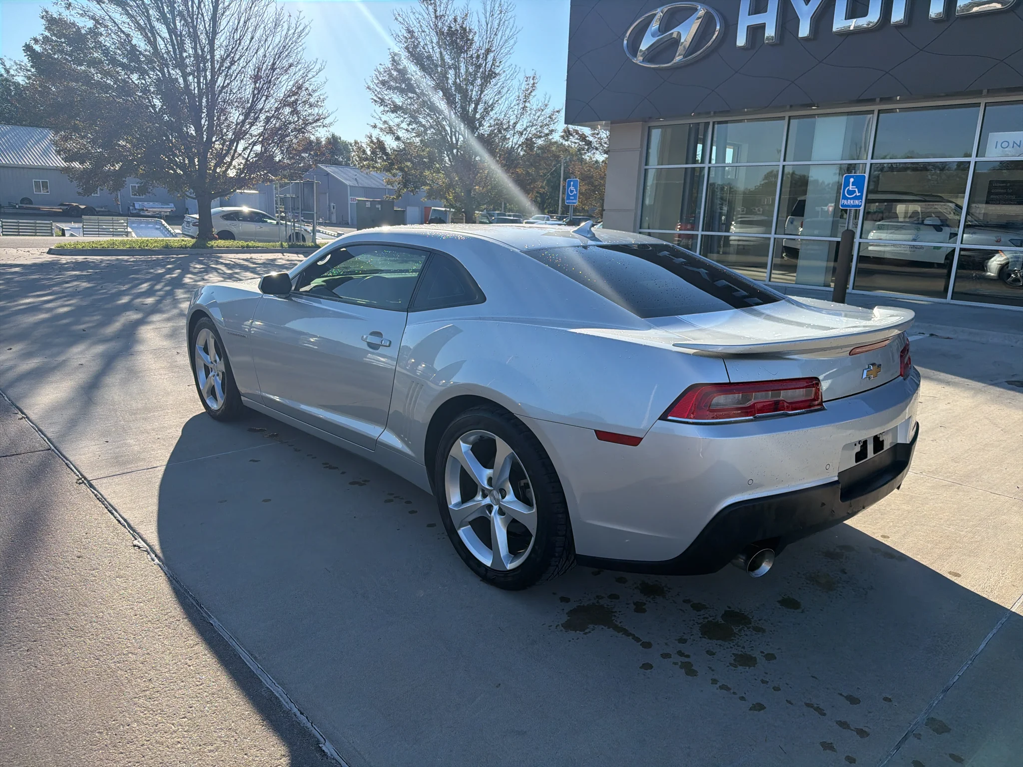 Used 2015 Silver Ice Metallic Chevrolet LT image 4