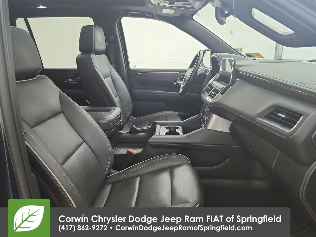 Used 2023 Gray Chevrolet Premier image 33