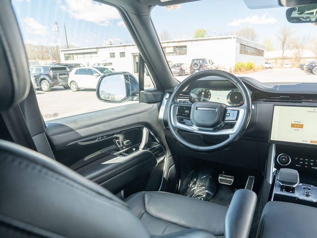 Certified Used 2023 Gray Land Rover SE image 19