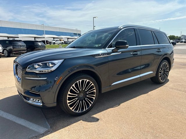 2023 Lincoln Aviator Black Label