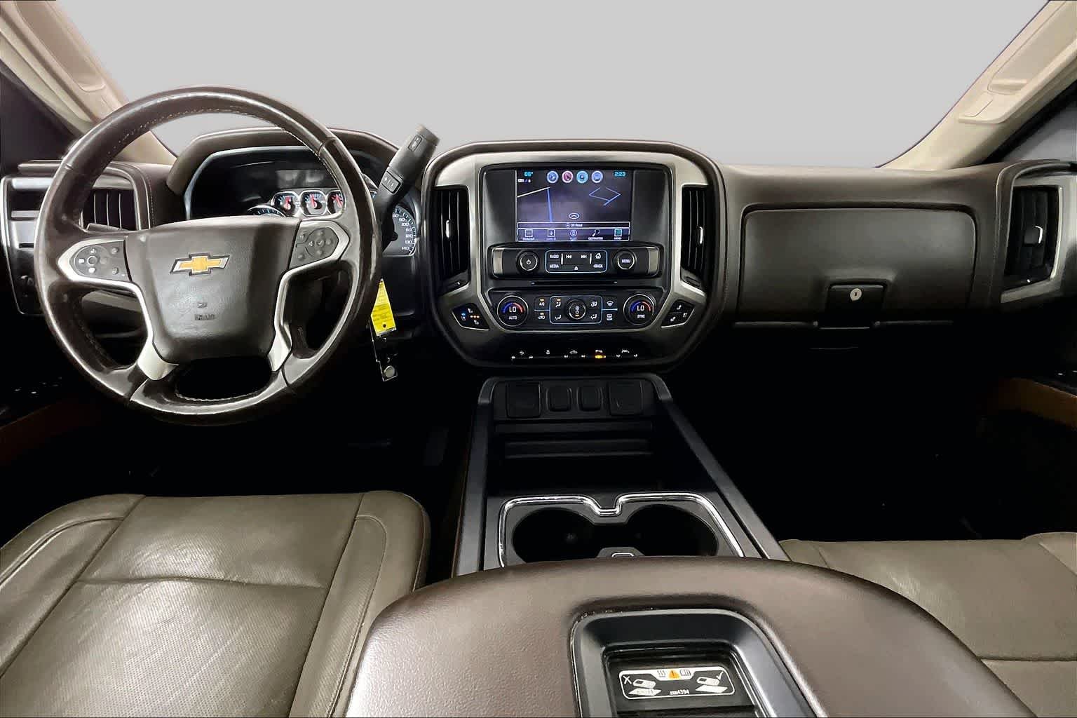 Used 2018 Cajun Red Tintcoat Chevrolet LTZ image 15
