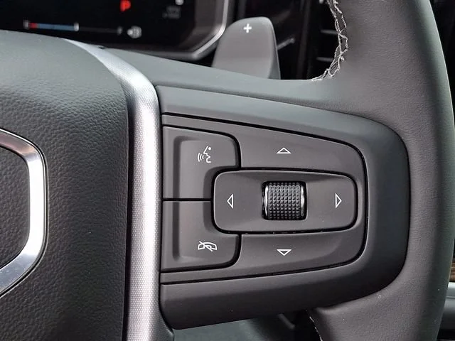 New 2026 Summit White GMC Elevation image 20