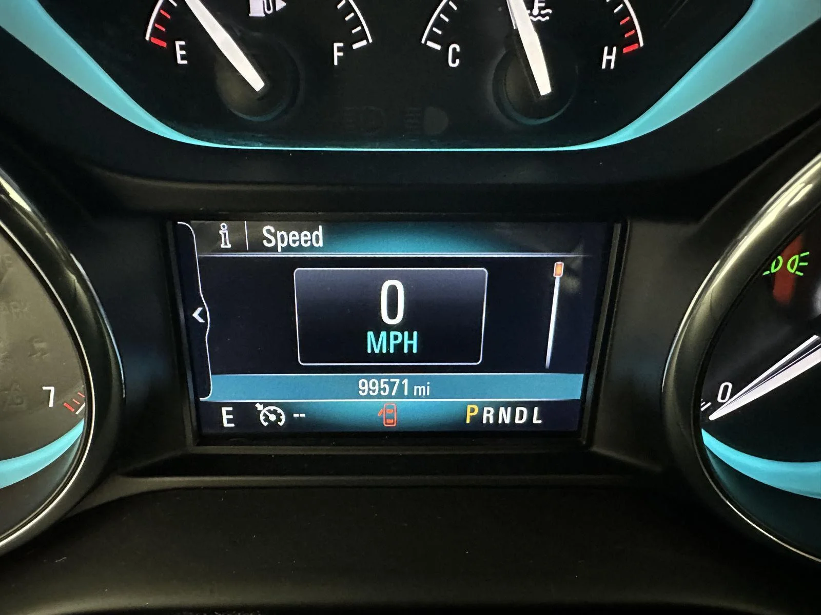 Used 2017 EBONY TWILIGHT METALLIC Buick Essence image 11
