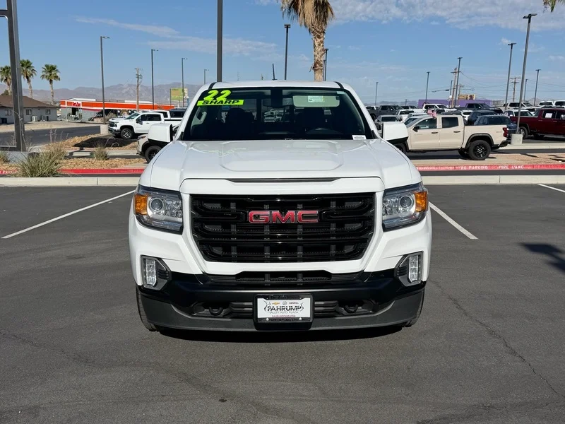 Used 2022 Summit White GMC Elevation image 8