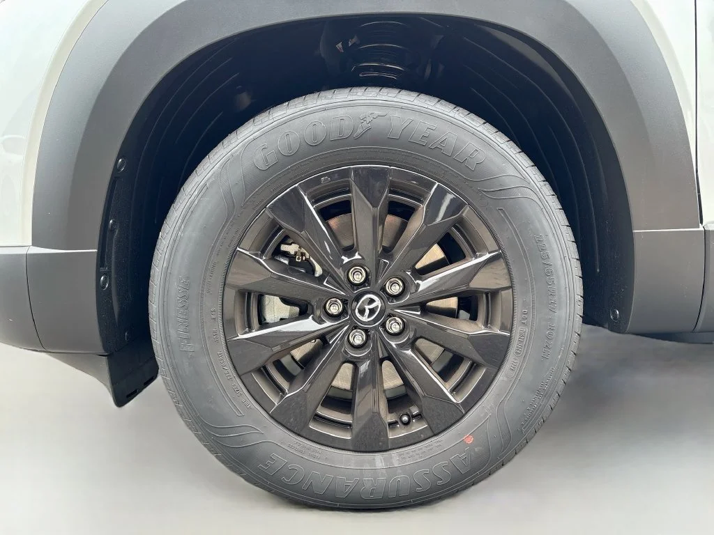 New 2026 Wind Chill Pearl Mazda Preferred AWD image 31
