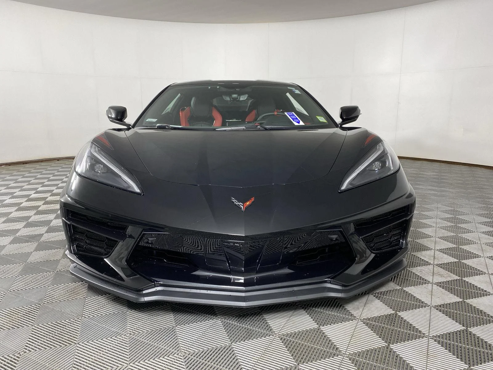Used 2020 BLACK Chevrolet 2LT image 2