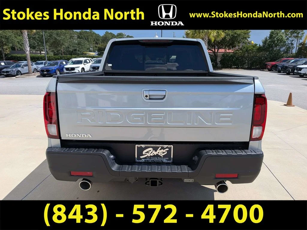 Used 2026 Silver Honda RTL image 8
