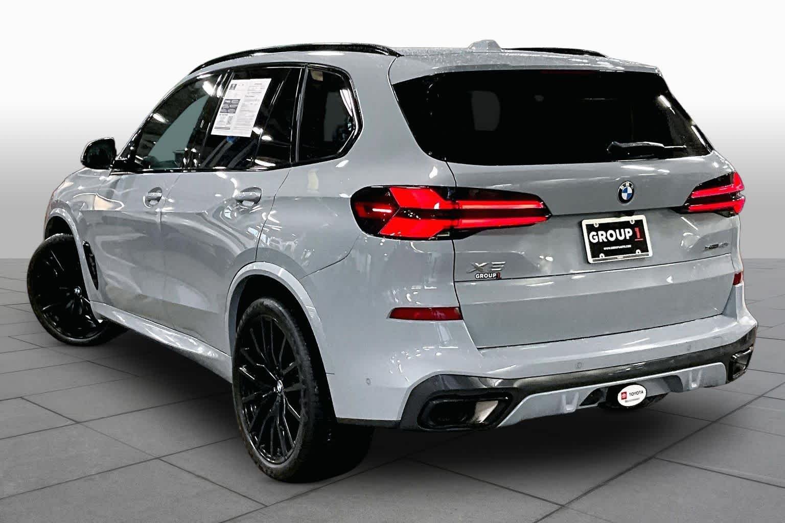 Used 2024 Brooklyn Grey Metallic BMW xDrive40i image 12