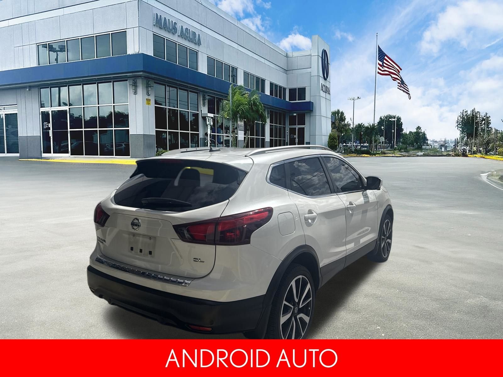 Used 2019 White Nissan SL image 6