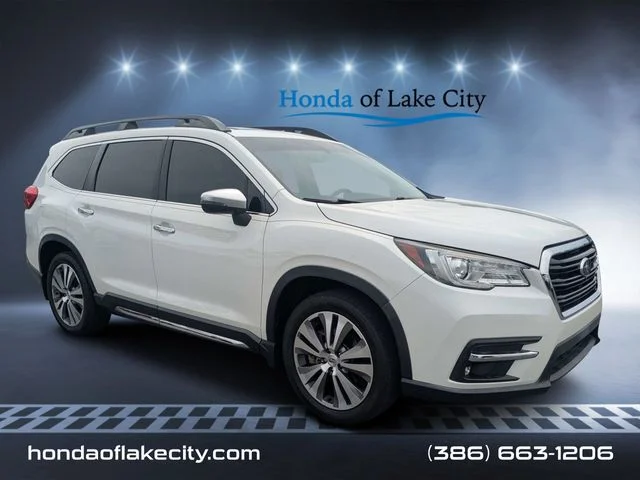 2020 Subaru Ascent Touring's photo