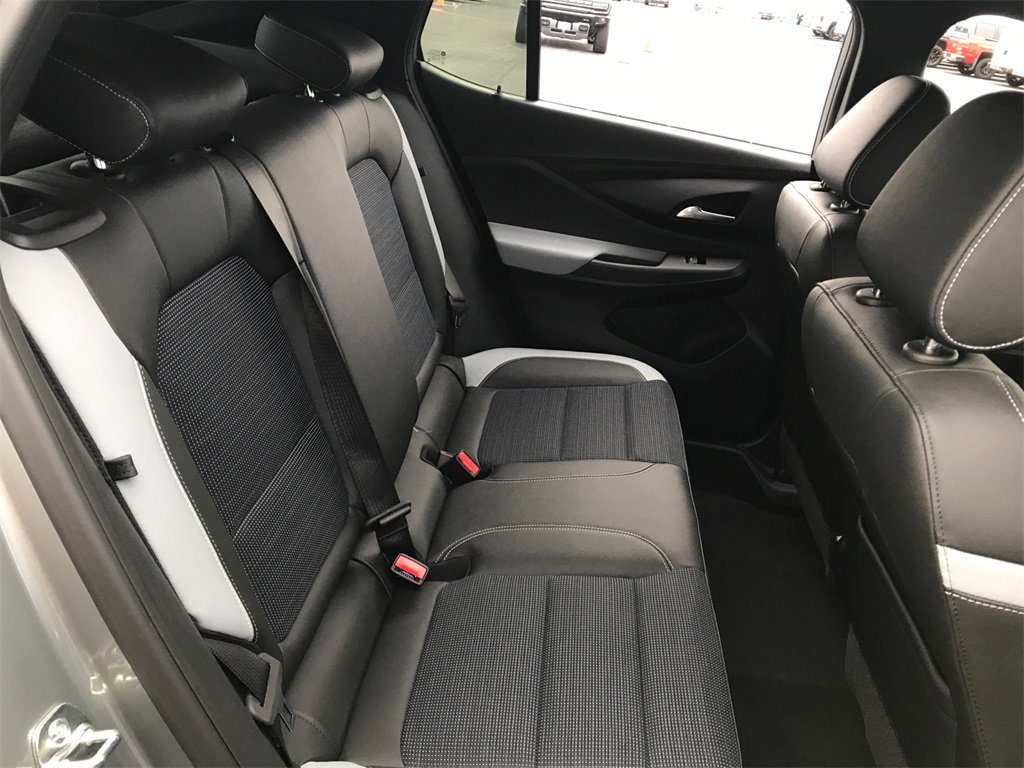 2026 BUICK ENVISTA - Image 32