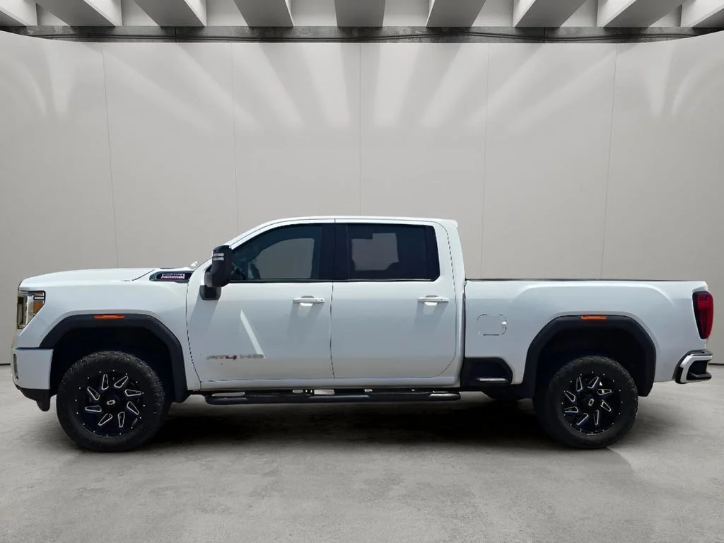 Used 2021 Summit White GMC AT4 image 2