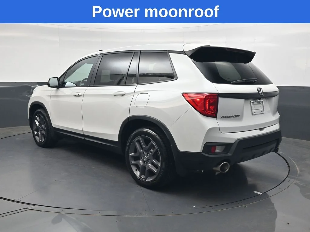 Used 2022  Honda EX-L image 6