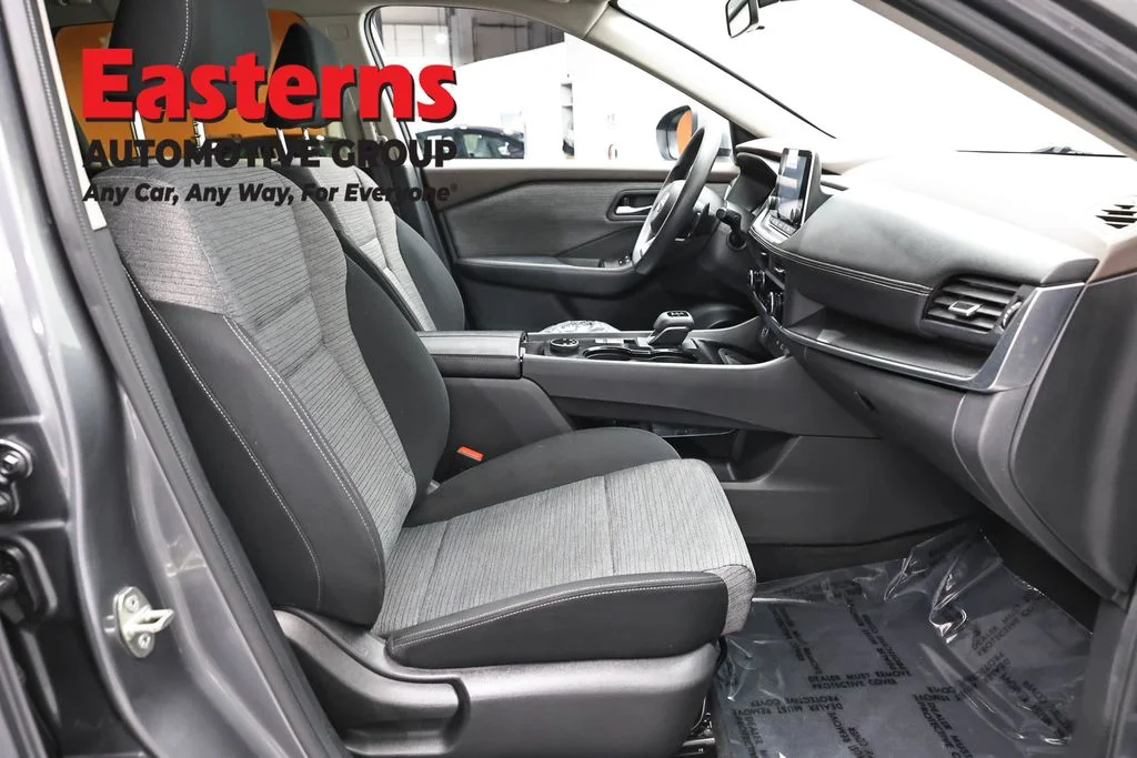 Used 2023 Gray Nissan SV image 24