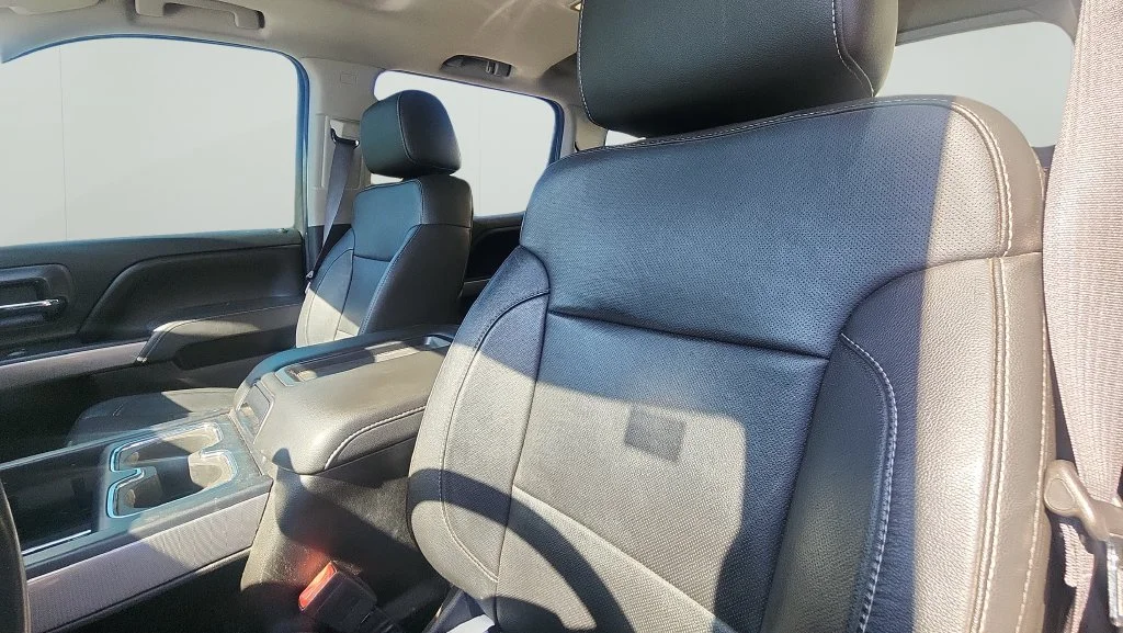 Used 2015 Gray Chevrolet LTZ image 16
