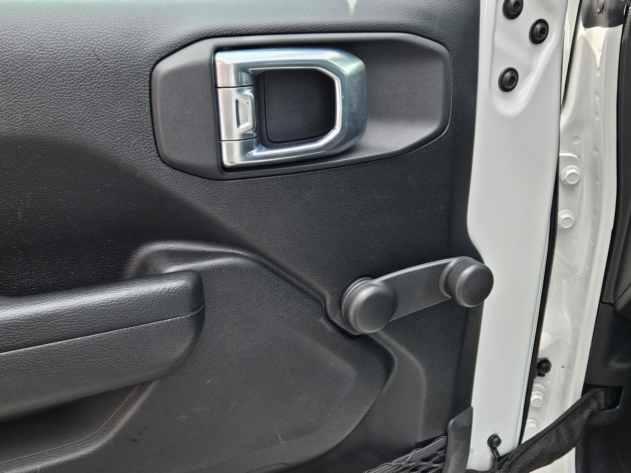 Used 2022 Bright White Clearcoat Jeep Unlimited Willys Sport image 19