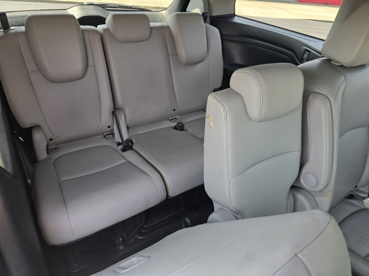 Used 2020 Blue Honda EX-L image 19