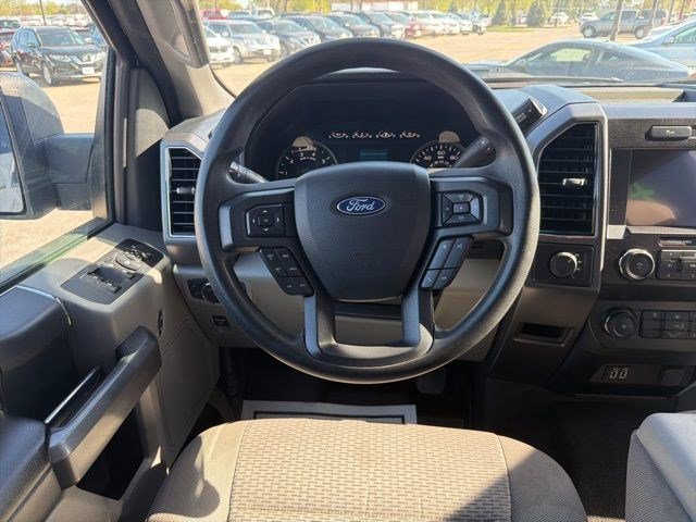 Used 2020 Oxford White Ford XLT image 22