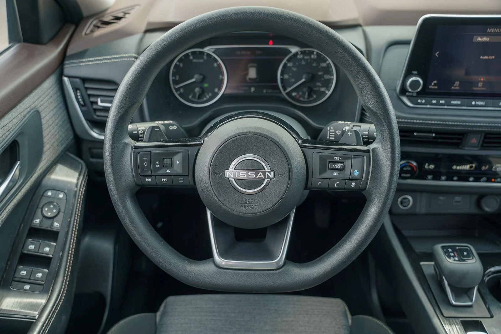 Used 2023 Black Nissan SV image 22