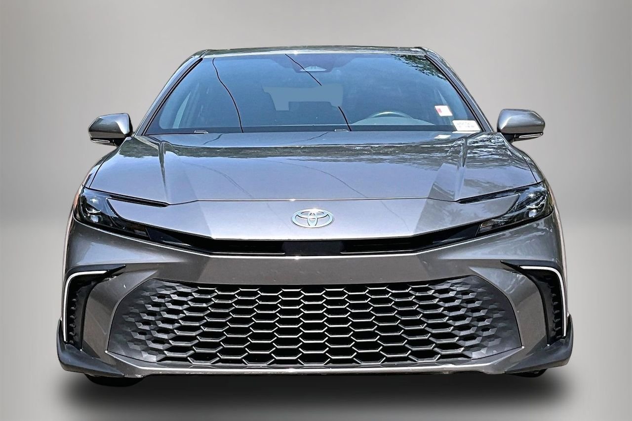 Used 2025 Gray Toyota SE image 3