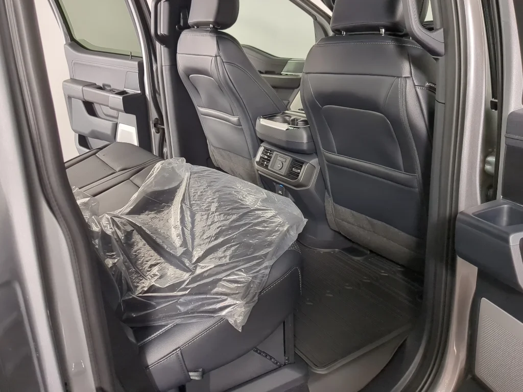 New 2026 Iconic Silver Metallic Ford Lariat® image 20
