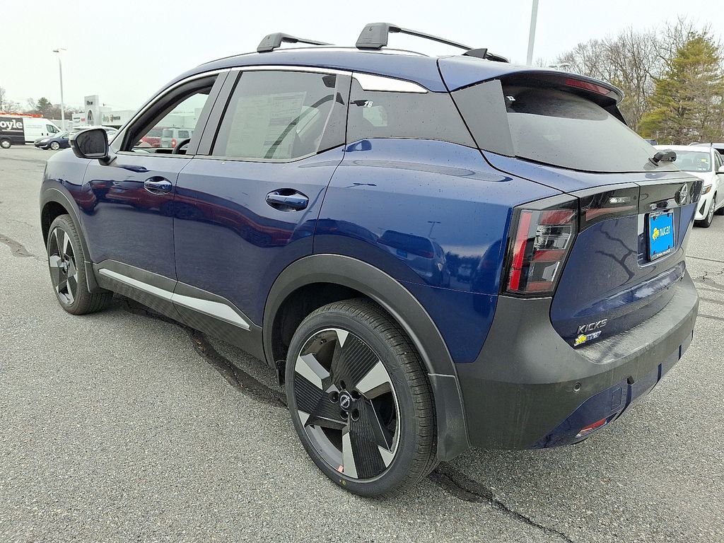 New 2026 Blue Nissan SR image 3
