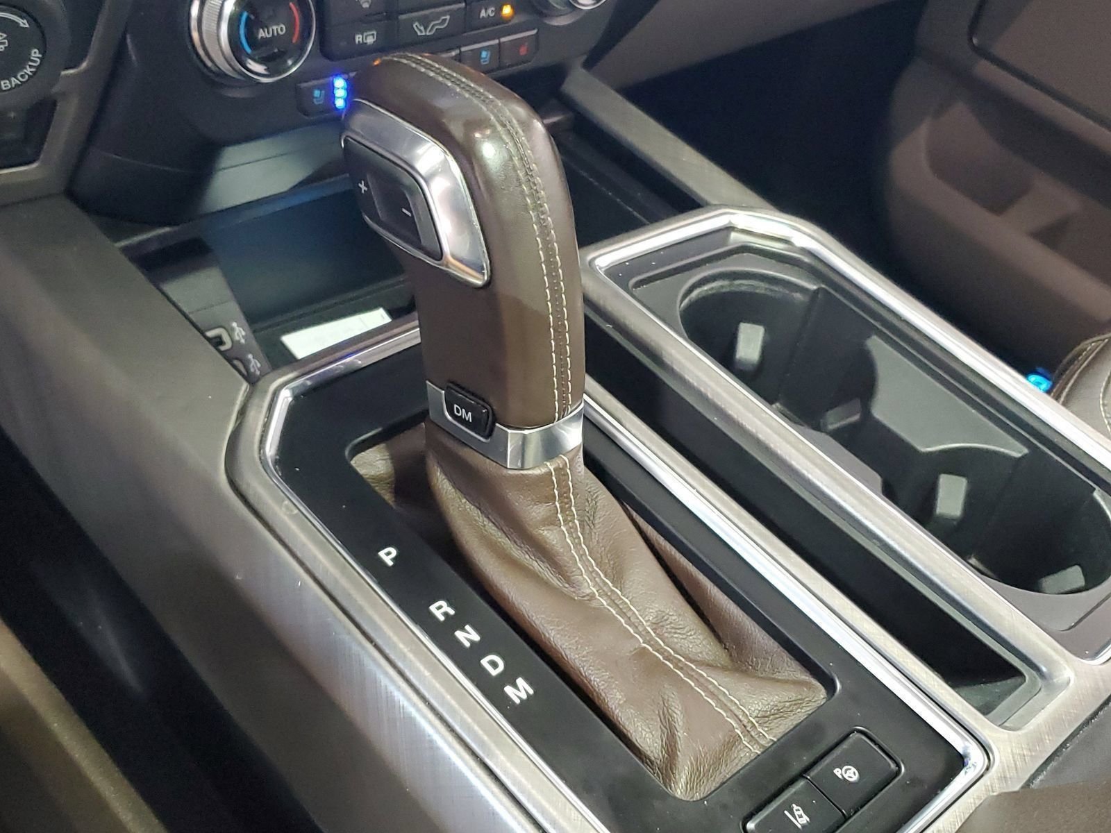 Used 2019 Black Ford Limited image 25